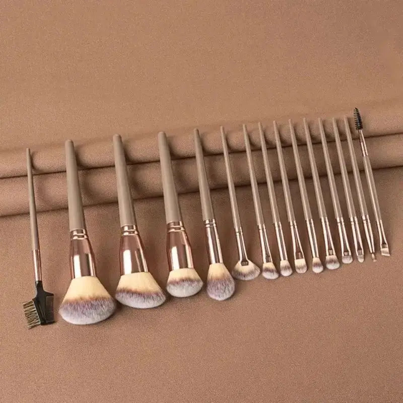 Diorium™ SoftBrush